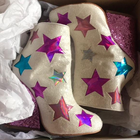 YRU Life Gem Starr Boots ✨💕 - Picture 2 of 2